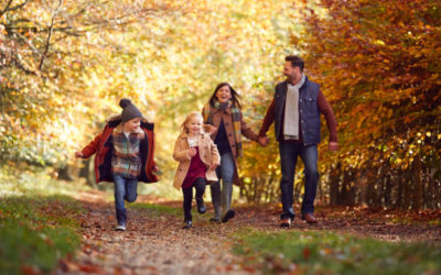 Pourquoi les traditions familiales sont-elles importantes pour la famille heureuse?